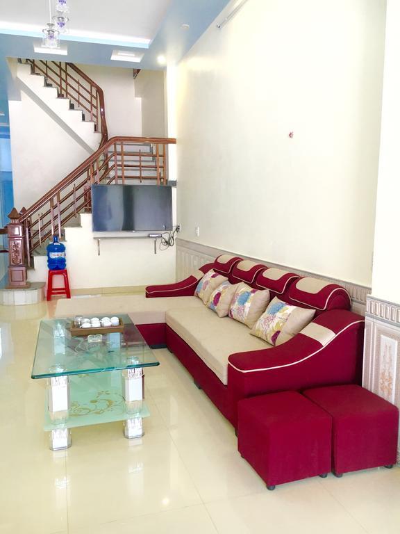 Huyen Tram Guesthouse Донг Ван Екстериор снимка
